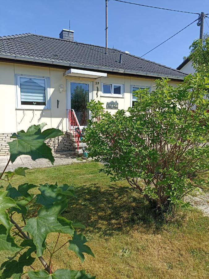 Ferienhaus TheresaFurthen エクステリア 写真
