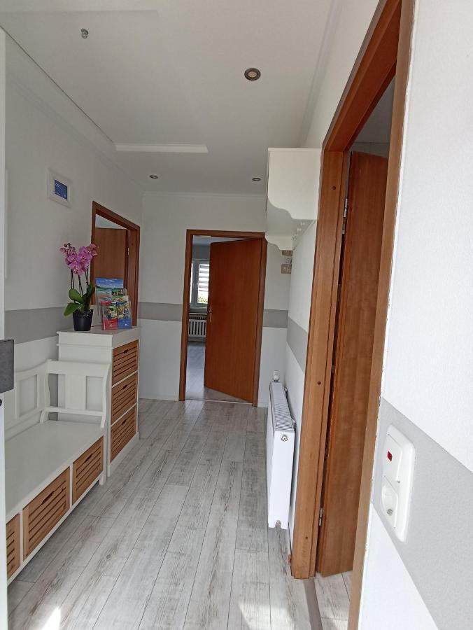Ferienhaus TheresaFurthen エクステリア 写真
